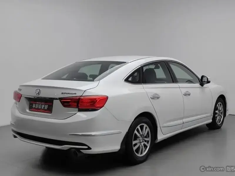 2015 Honda Spirior с пробегом 107 800 км