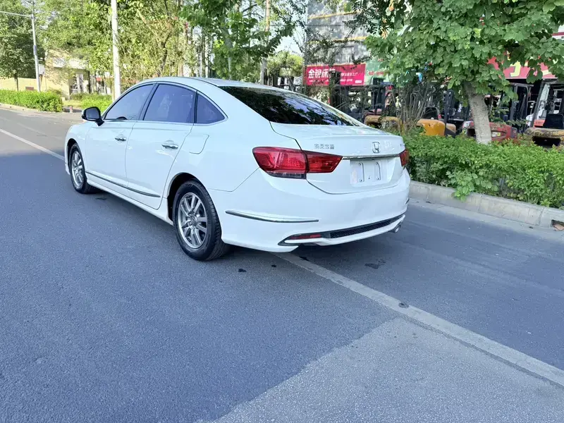 2017 Honda Spirior с пробегом 130 000 км
