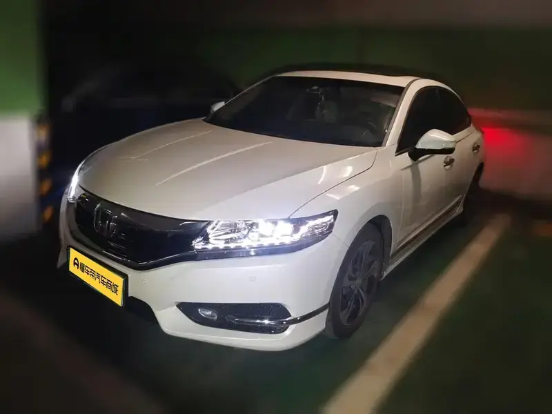 2015 Honda Spirior с пробегом 71 300 км