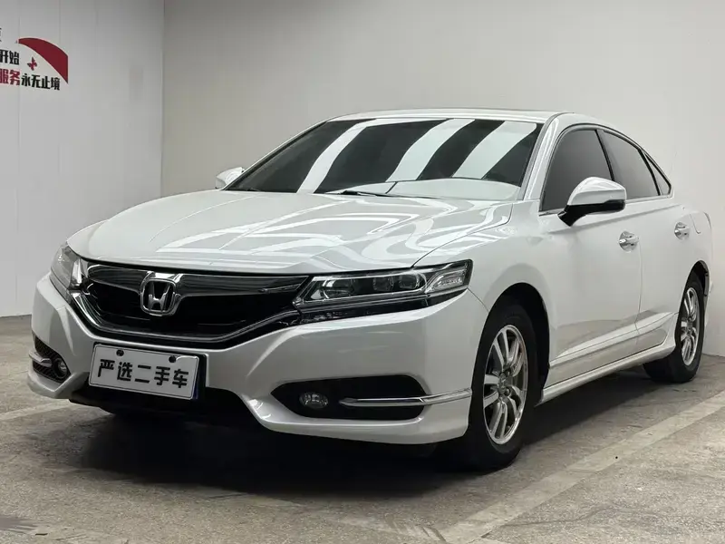 2015 Honda Spirior с пробегом 115 000 км