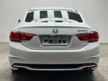 2015 Honda Spirior с пробегом 115 000 км