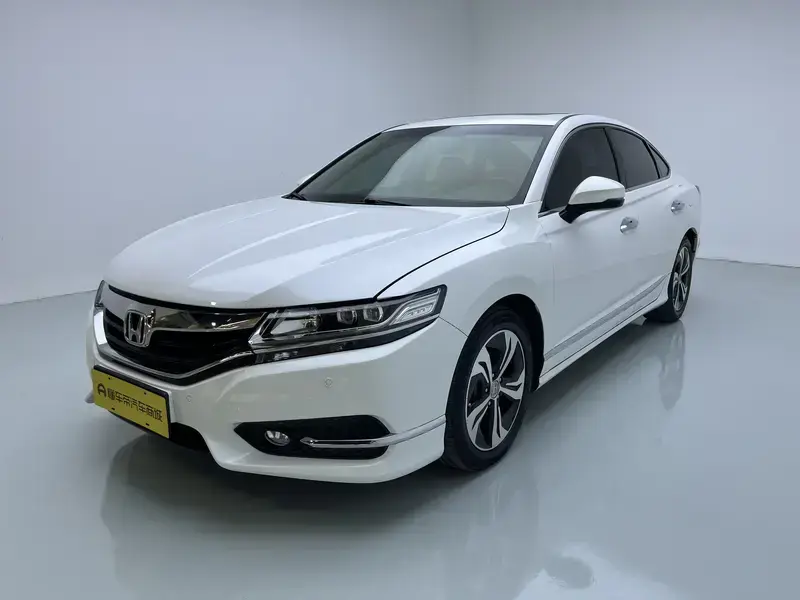 2015 Honda Spirior с пробегом 142 500 км
