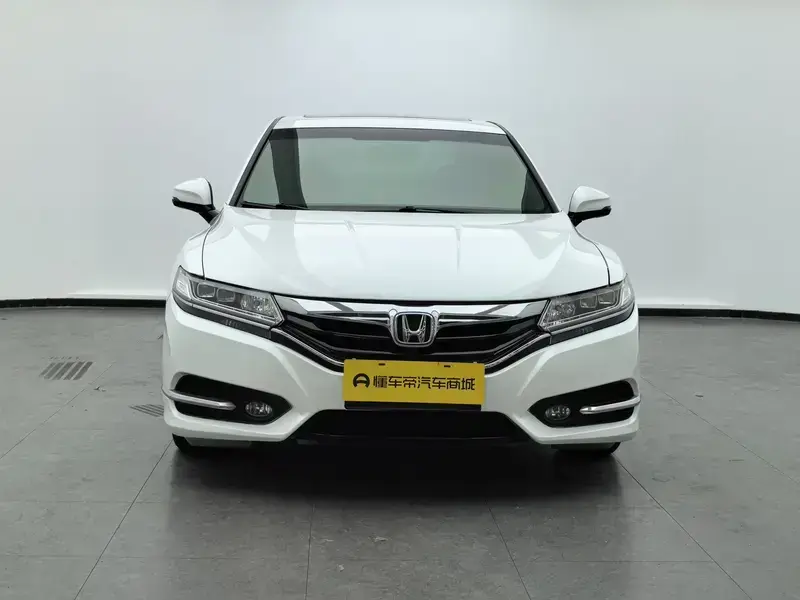 2015 Honda Spirior с пробегом 85 300 км