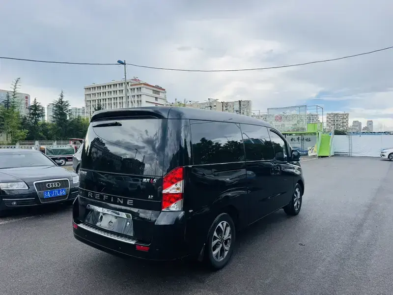 2022 JAC Refine L5 с пробегом 68 000 км