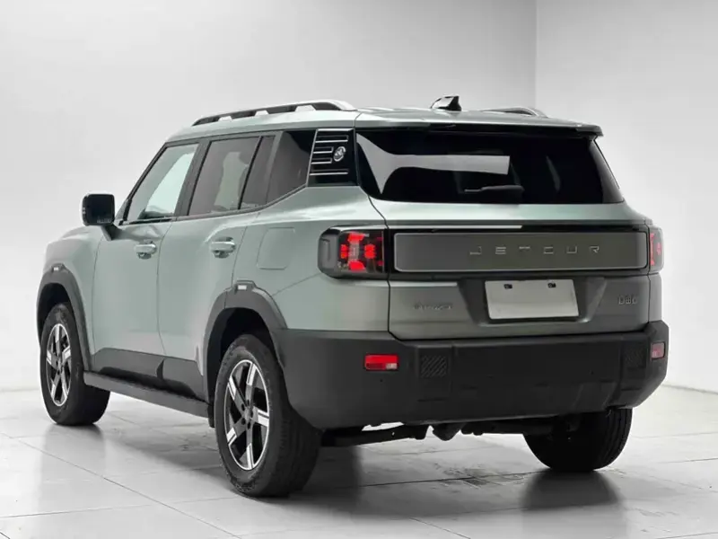2025 JETOUR Freer 7X с пробегом 9 900 км