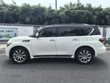 2011 Infiniti QX с пробегом 180 000 км