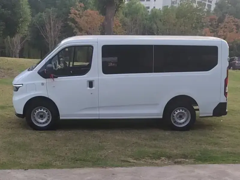 2025 JMC E-Fushun с пробегом 15 000 км
