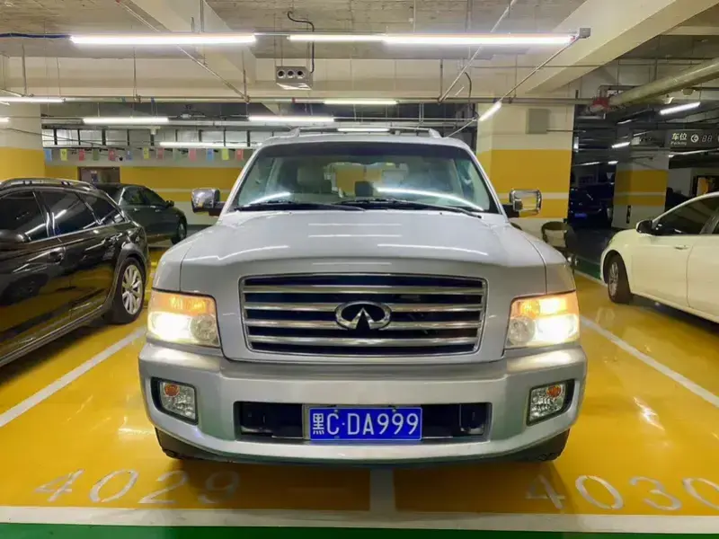 2004 Infiniti QX с пробегом 141 000 км