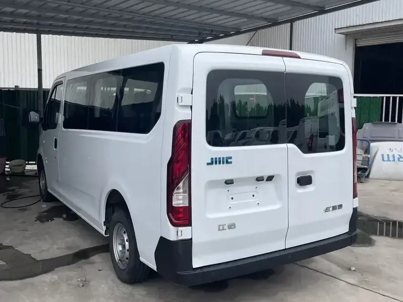 2025 JMC E-Fushun с пробегом 30 000 км
