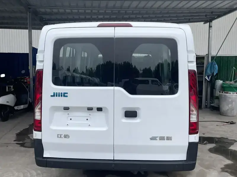 2025 JMC E-Fushun с пробегом 30 000 км