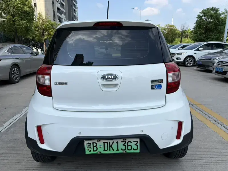 2018 JAC JAC iEV6E с пробегом 73 000 км