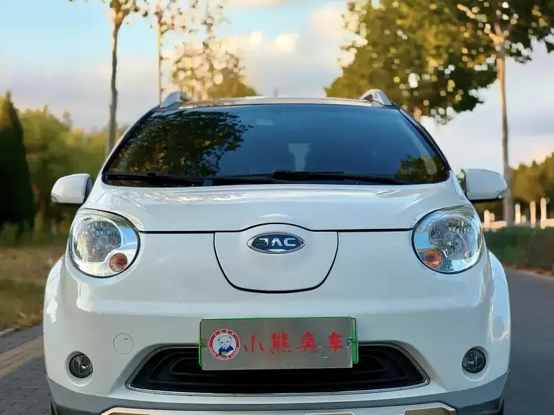 2019 JAC JAC iEV6E с пробегом 65 900 км