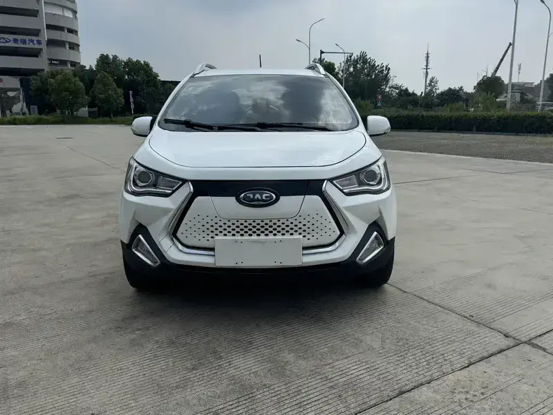 2019 JAC JAC iEV6E с пробегом 80 000 км