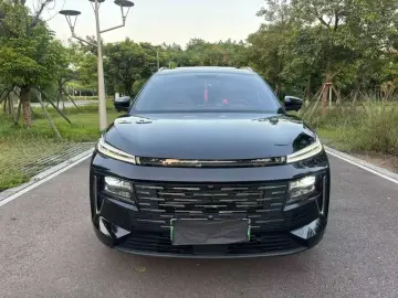 2023 JAC JAC QX PHEV с пробегом 35 000 км