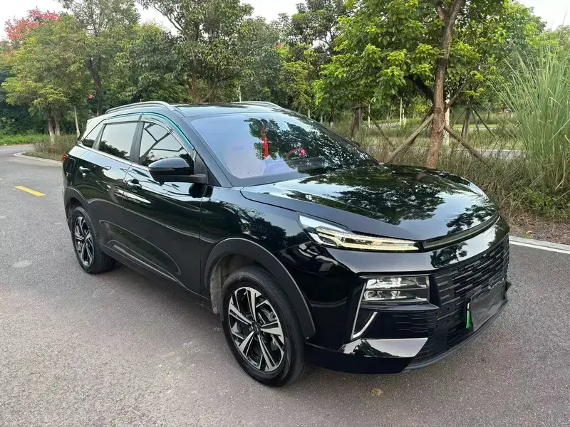 2023 JAC JAC QX PHEV с пробегом 35 000 км