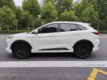 2023 JAC JAC QX PHEV с пробегом 34 000 км