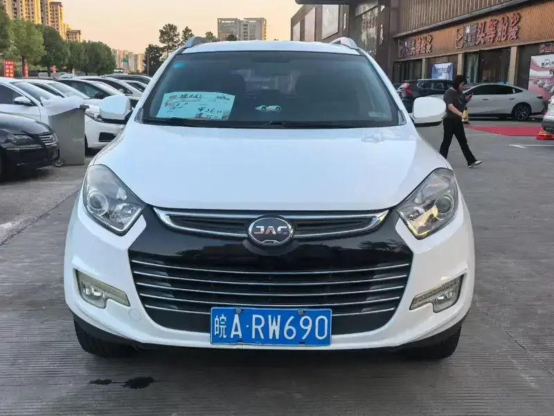 2017 JAC Refine S5 с пробегом 100 000 км