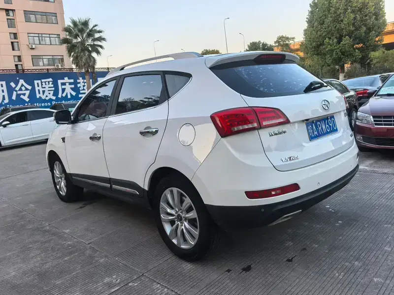 2017 JAC Refine S5 с пробегом 100 000 км