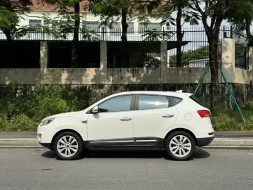 2015 JAC Refine S5 с пробегом 80 000 км