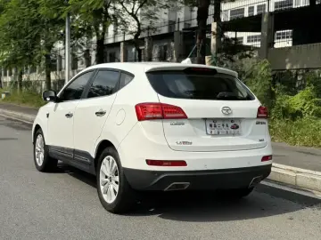 2015 JAC Refine S5 с пробегом 80 000 км