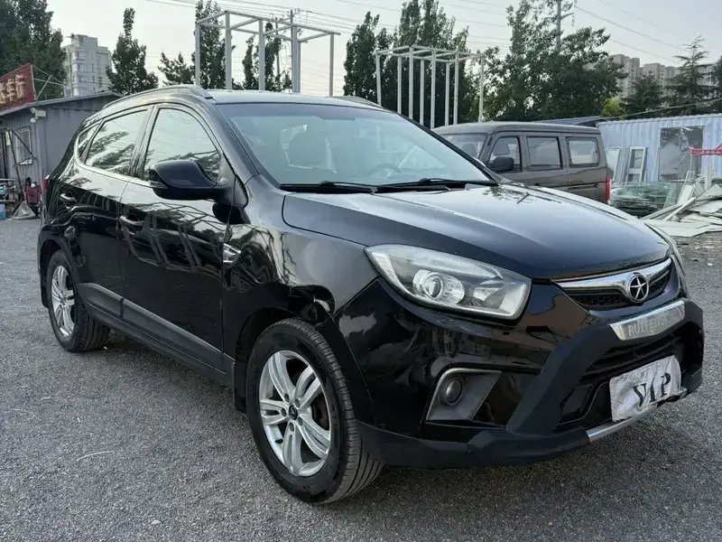 2013 JAC Refine S5 с пробегом 130 000 км