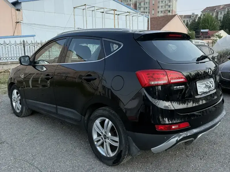 2013 JAC Refine S5 с пробегом 130 000 км