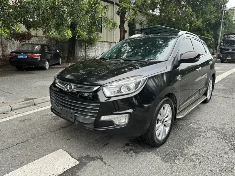 2015 JAC Refine S5 с пробегом 88 000 км