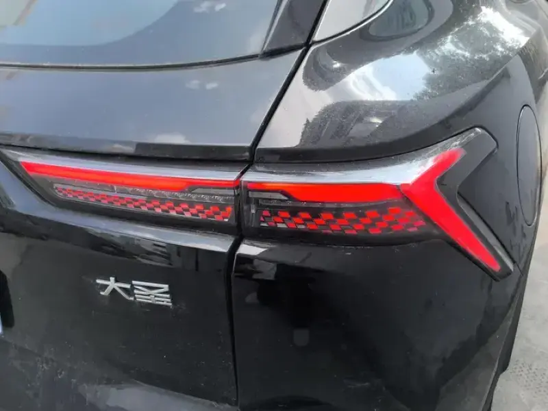 2022 JETOUR Dasheng i-DM с пробегом 19 000 км