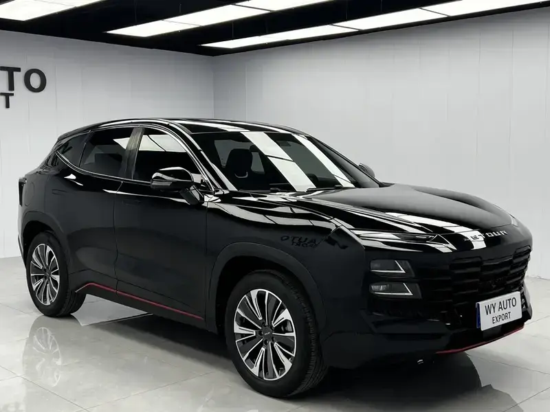 2023 JETOUR Dasheng i-DM с пробегом 31 000 км