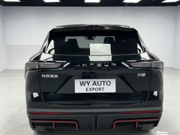 2023 JETOUR Dasheng i-DM с пробегом 31 000 км