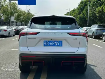 2024 JETOUR Dasheng i-DM с пробегом 36 000 км