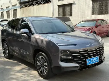 2022 JETOUR Dasheng i-DM с пробегом 38 000 км