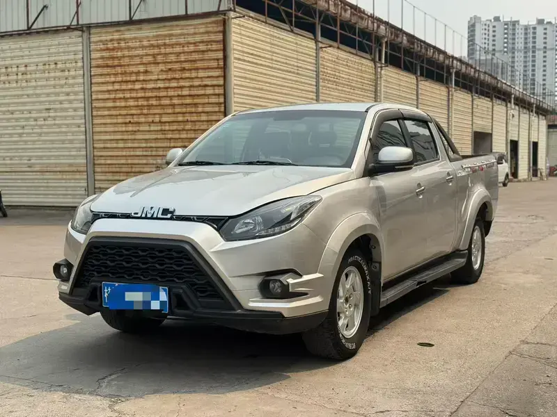 2018 JMC Yuhu 5 с пробегом 180 000 км