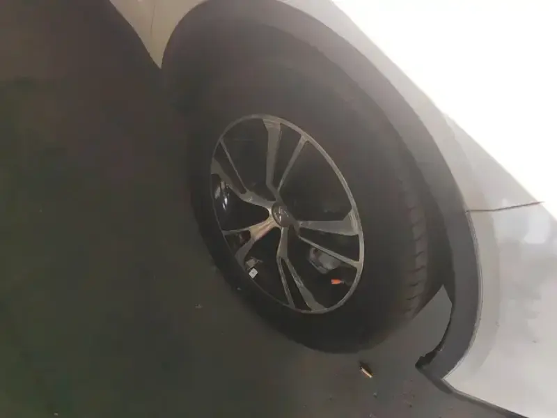 2017 JMC Yusheng S330 с пробегом 113 000 км