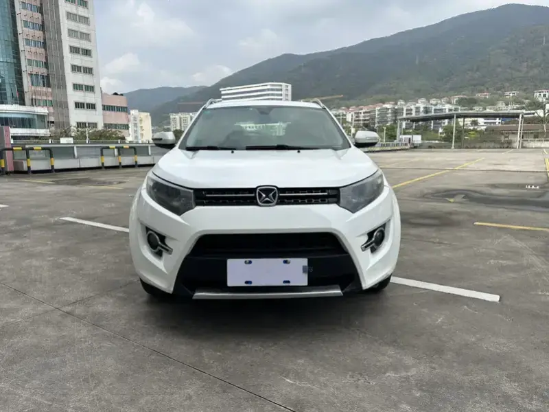 2016 JMC Yusheng S330 с пробегом 125 600 км