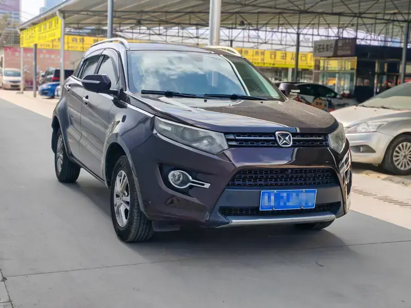 2016 JMC Yusheng S330 с пробегом 90 000 км