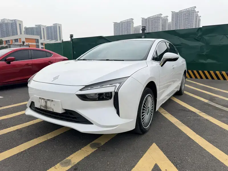 2023 JMC Yi с пробегом 30 000 км