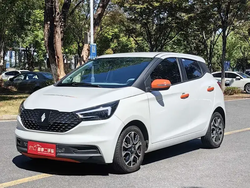 2023 JMC Yizhi EV3 с пробегом 31 000 км