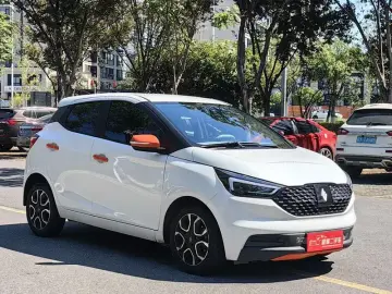2023 JMC Yizhi EV3 с пробегом 31 000 км