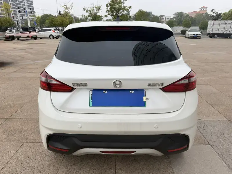 2019 JMC Yizhi EV3 с пробегом 120 000 км