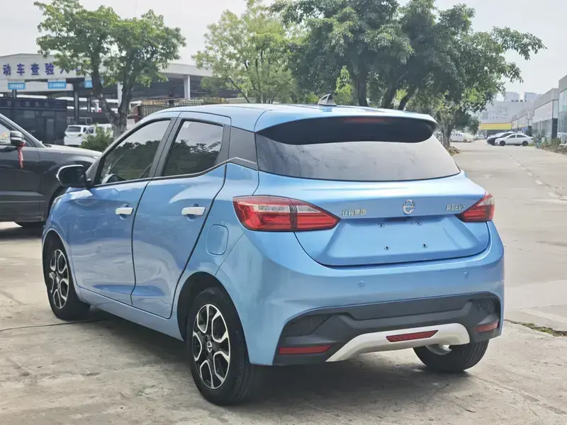 2022 JMC Yizhi EV3 с пробегом 41 000 км