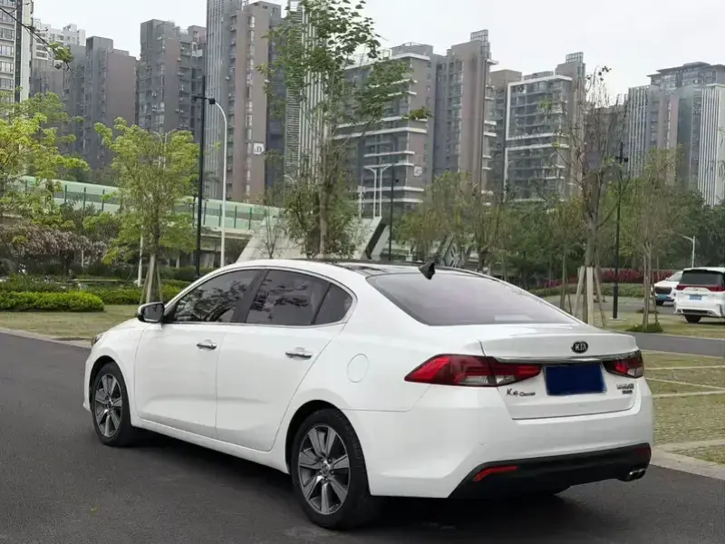 2017 Kia Kaishen с пробегом 120 000 км