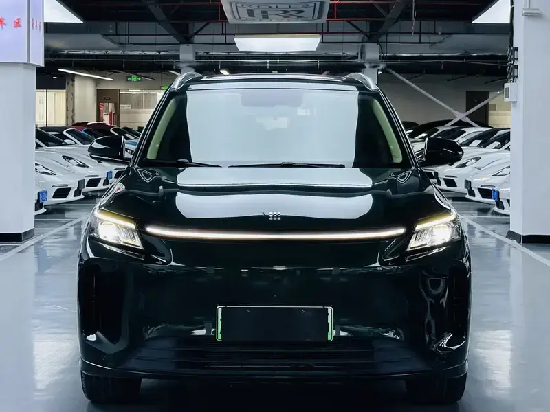 2025 Landian E5 PLUS с пробегом 32 000 км
