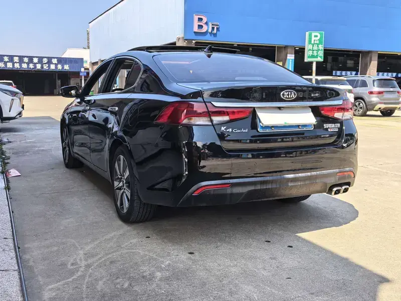 2017 Kia Kaishen с пробегом 88 000 км