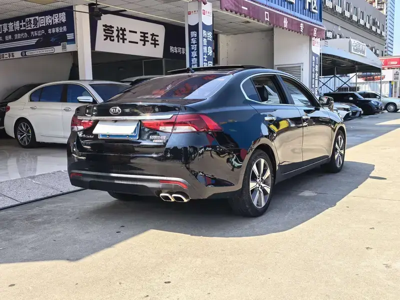 2017 Kia Kaishen с пробегом 88 000 км