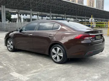 2017 Kia Kaishen с пробегом 92 000 км