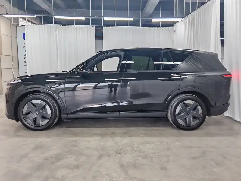 2026 Nio Ledo L80 с пробегом 3 000 км