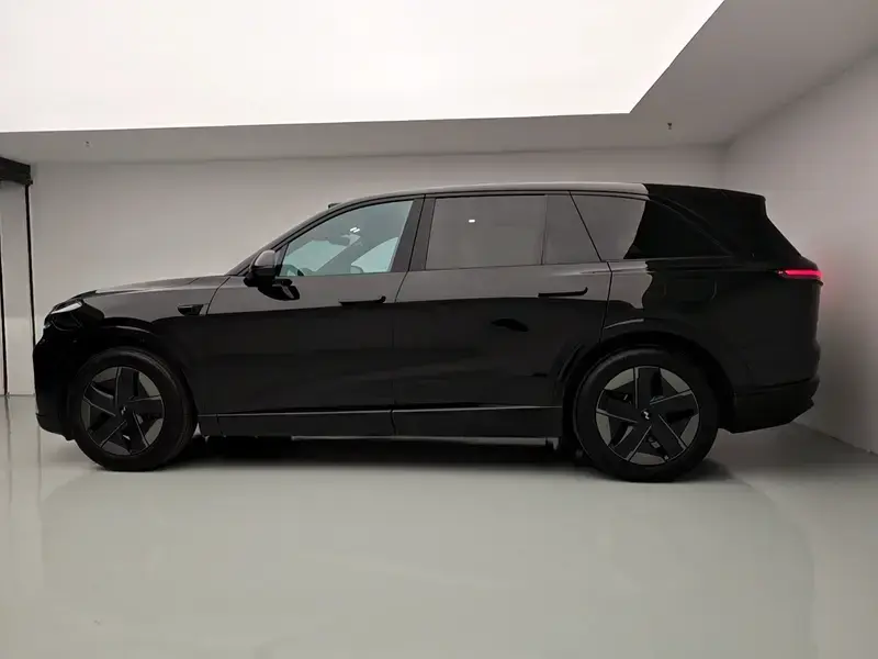 2026 Nio Ledo L80 с пробегом 19 000 км
