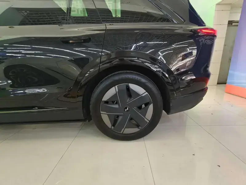 2026 Nio Ledo L80 с пробегом 6 600 км