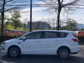 2017 Lifan Xuanlang с пробегом 76 000 км